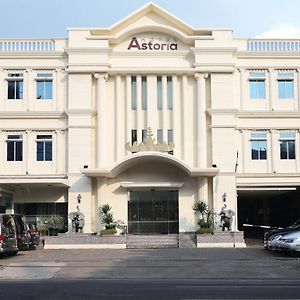 Hotel Astoria Lampung
